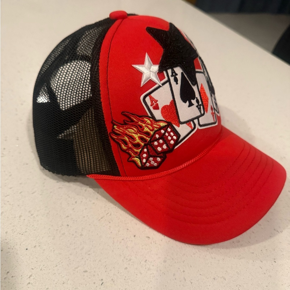Lucky Cards Trucker Hat Red Mesh Snapback Casino Vegas Poker playing cards Star - Picture 2 of 4